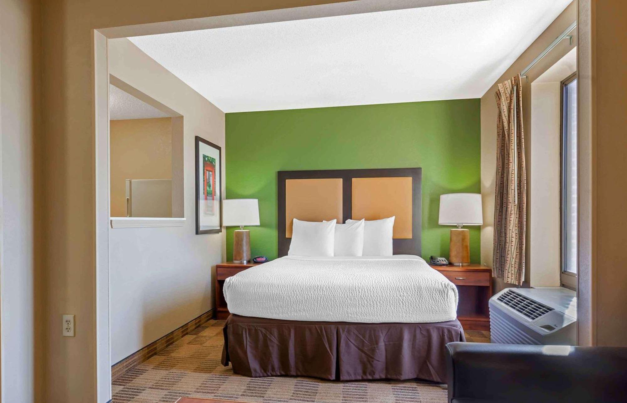 Extended Stay America Select Suites - Rockford - State Street Kültér fotó