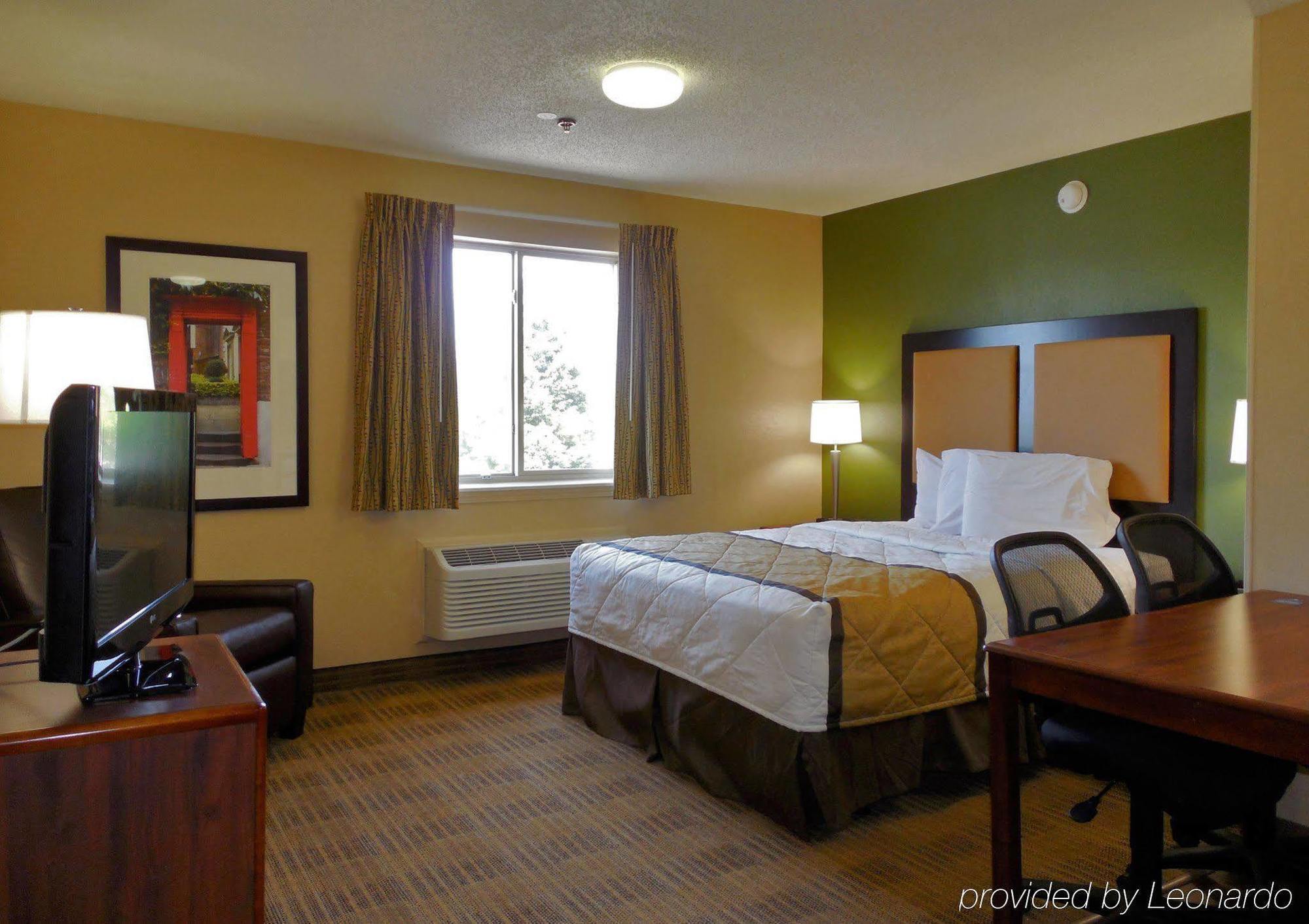 Extended Stay America Select Suites - Rockford - State Street Kültér fotó